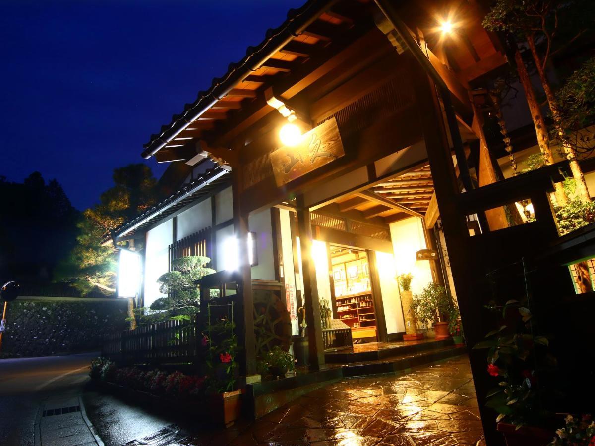 Oyado Yamakyu Hotel ทาคายาม่า ภายนอก รูปภาพ