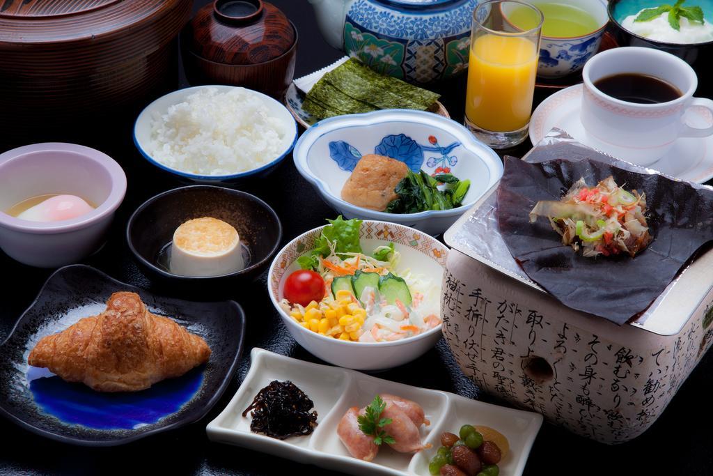 Oyado Yamakyu Hotel ทาคายาม่า ภายนอก รูปภาพ
